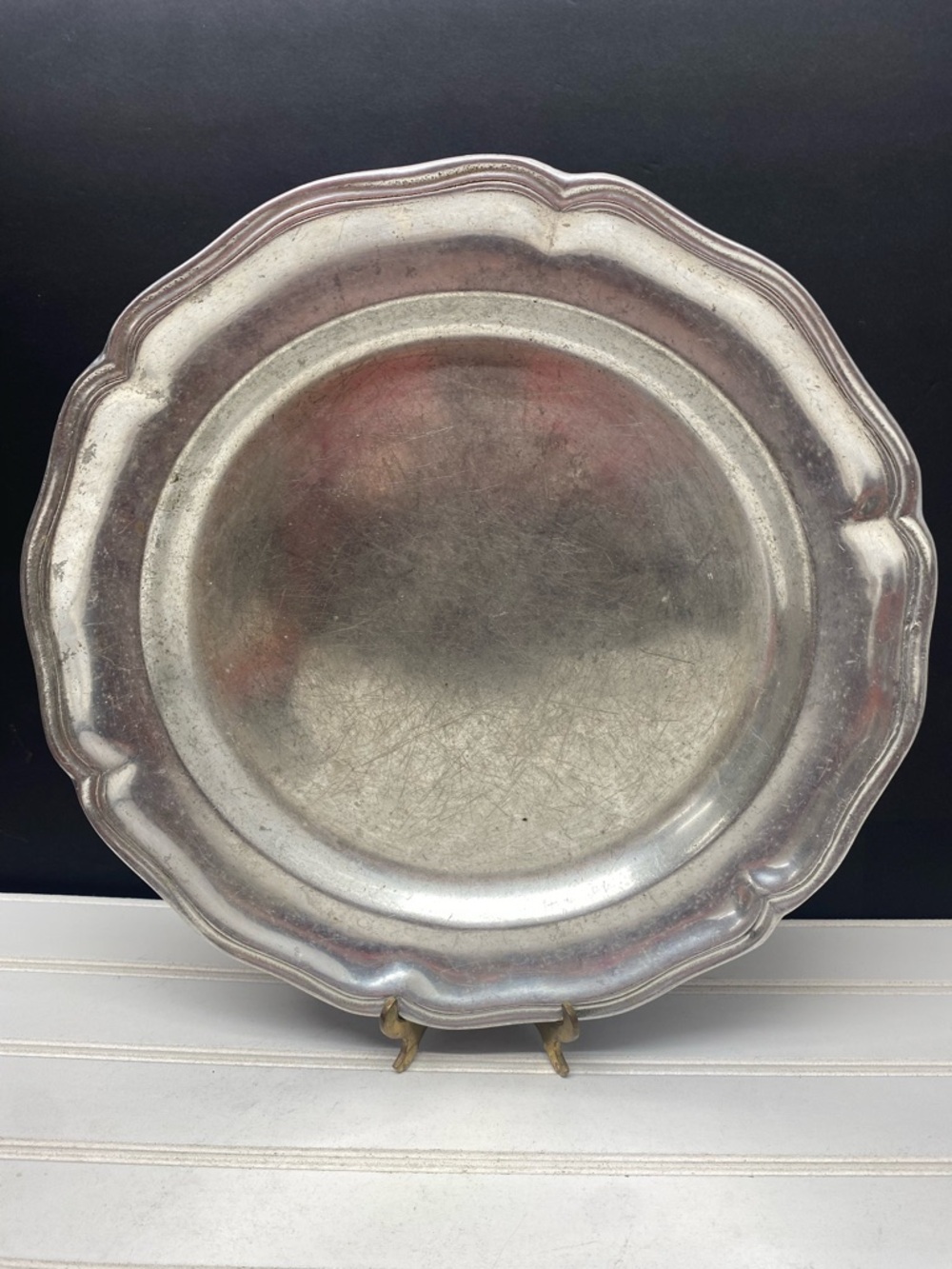 RWP Wilton Armetale Pewter Queen Anne Round Platter Serving Tray